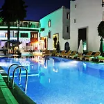 Bleu Nuit Hotel 4*