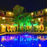 Hotel Bleu Nuit