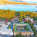 Bleu Nuit Отель 4*