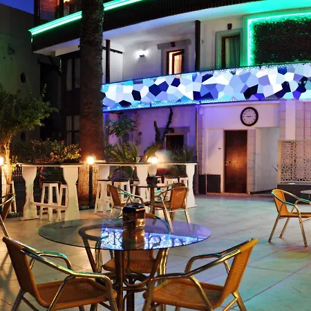 Bleu Nuit Hotel