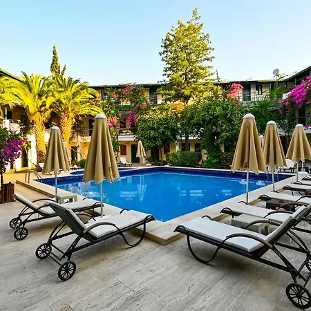 Hotel Bleu Nuit 4*